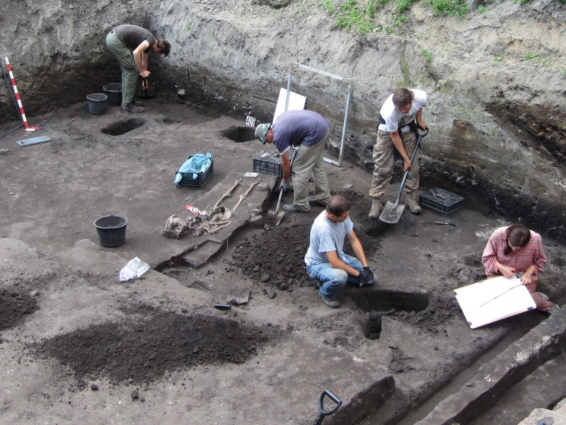 Archeolodzy na Śródce - wykopaliska - Adam Michalkiewicz
