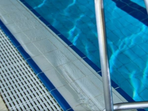 Basen, pływalnia, aquapark - Akwawit Leszno