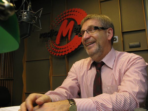 Andrzej Nowakowski Ifrastr Euro 2012 4 - TomFoto