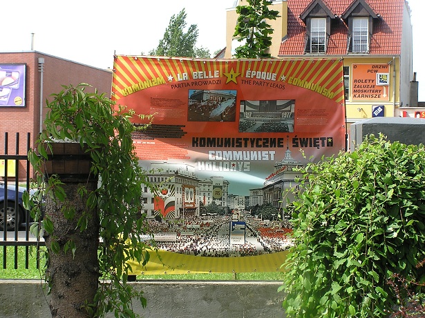 komunizm_bell_epoque - STD Gniezno