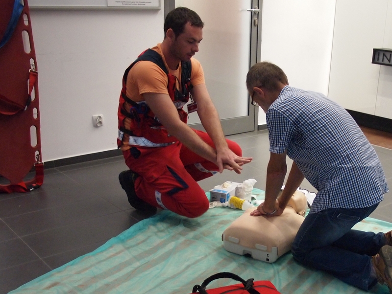 pierwsza pomoc - Rafał Muniak