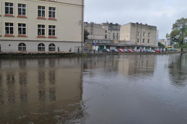 Wysoki poziom Prosny w Kaliszu - Urząd Miasta w Kaliszu