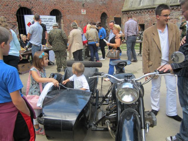 Święto Wojska w forcie Va - Magda Konieczna