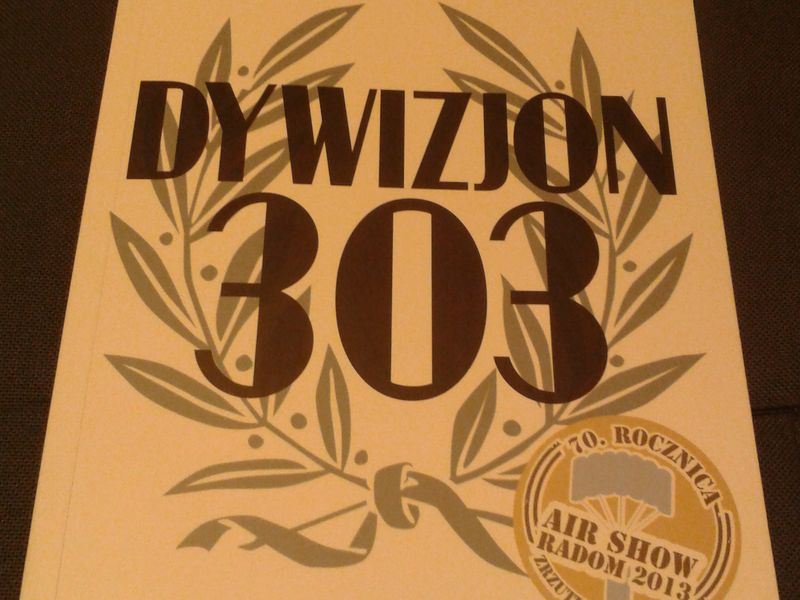 OKŁADKA_dywizjon303