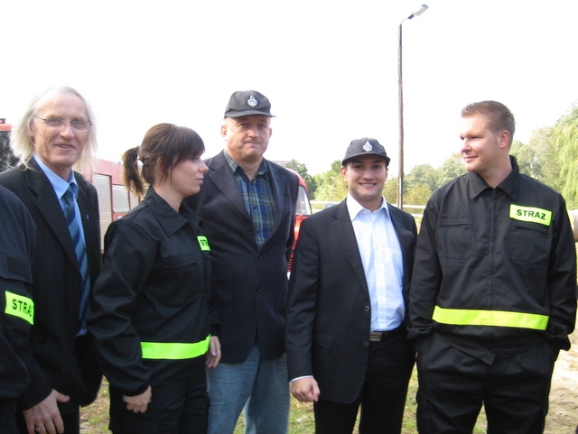 Strażacy z komitetu "Koniec lania wody" - Adam Sołtysiak