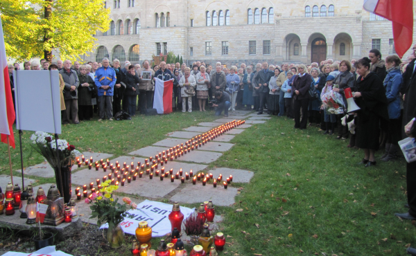 Smoleńsk pomnik Poznań 0 - Adam Michalkiewicz