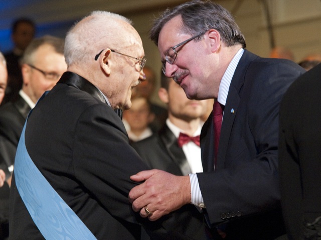 Order Orła Białego otrzymał w Poznaniu prof. Stefan Stuligrosz - Przemek Modliński - Radio Merkury