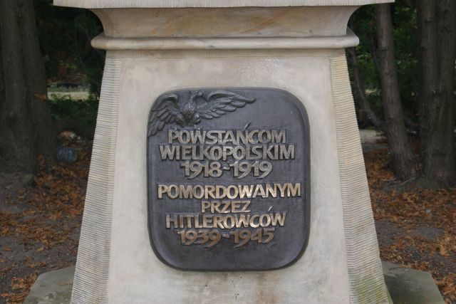 Znicze zapalone w Kostrzynie Wielkopolskim