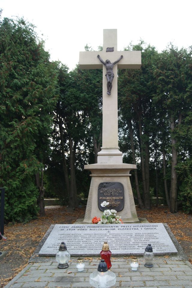 Znicze zapalone w Kostrzynie Wielkopolskim