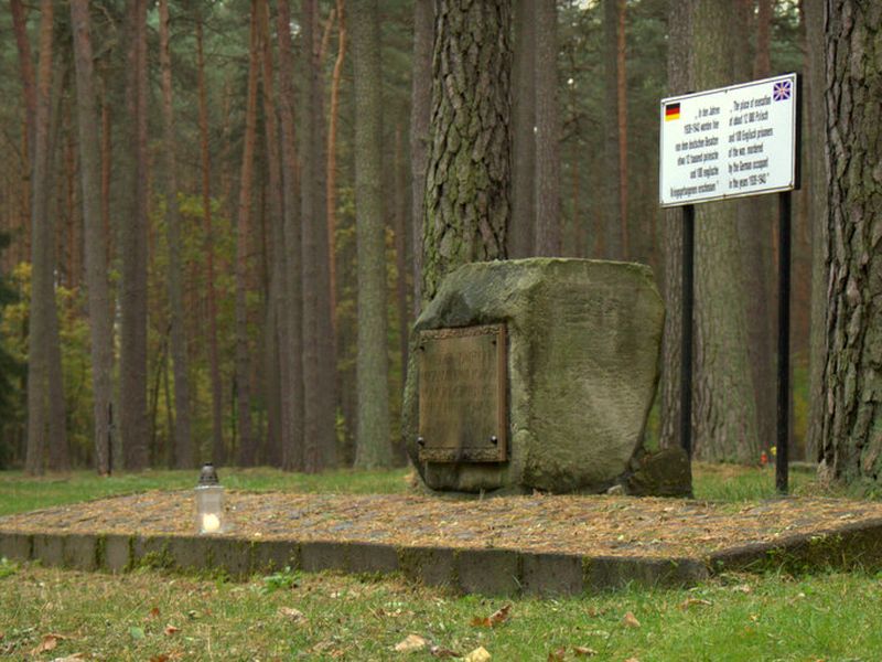 Zapal Znicz Pamięci w Rożnowicach