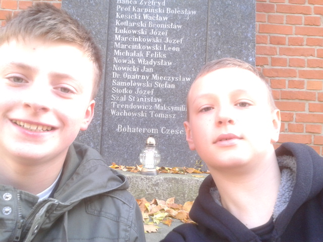 Szkolne Koło Przyjaciół Żołnierzy AK Gimnazjum nr 9 w Lesznie