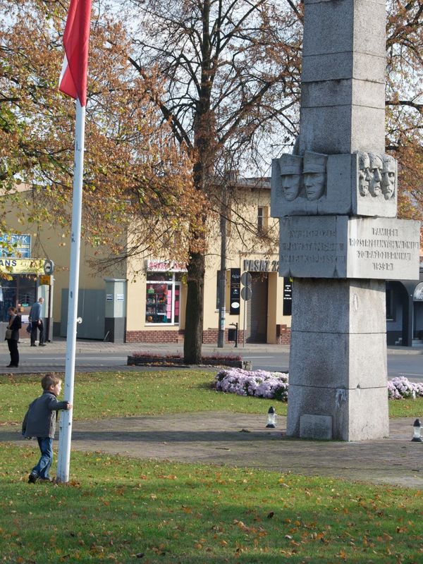 Zapal Znicz Pamięci w Mosinie
