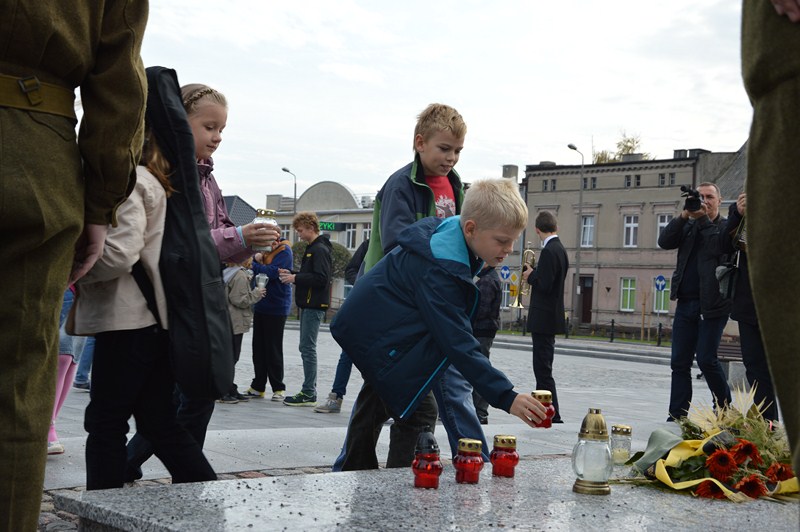 Zapal znicz na rynku w Gostyniu