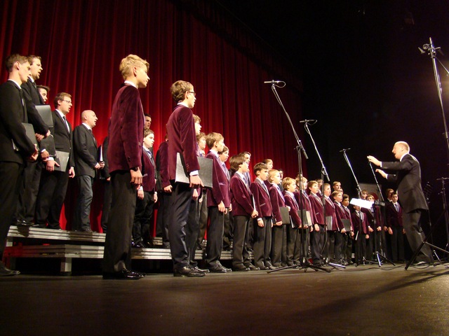 Koncert Konin chór - Wojtek Wardejn