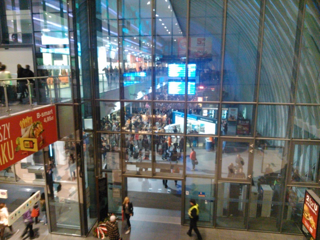 nowy dworzec (2) - Jacek Cerkaski 