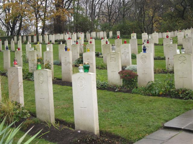 cmentarze (3) - Magdalena Konieczna