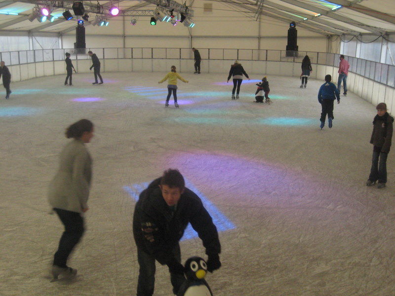 ślizgawka łyżwy (5) - Jacek Butlewski