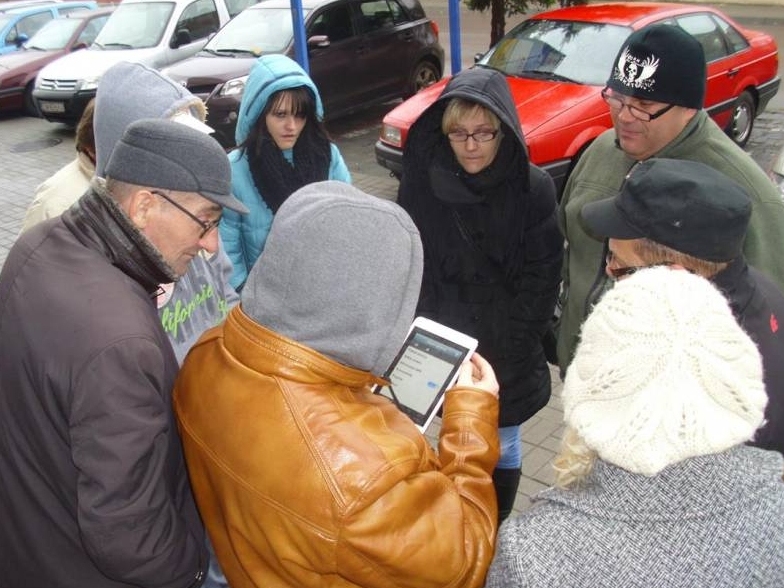 tablety dla niewidomych podaj dalej - Fundacja Podaj Dalej