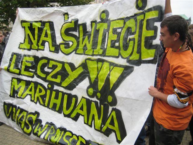 marsz wyzwolenia konopi - Magda Konieczna