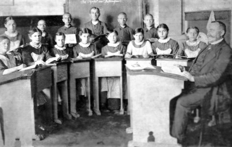 oprac. Wojciech Nowaczyk