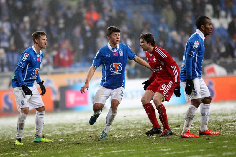 949617-lech-lepszy-od-wisl - T-Mobile Ekstraklasa/x-news
