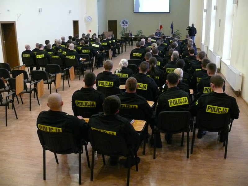 Policja   Itaka - współpraca - Wiesława Pinkowska