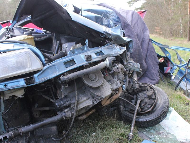 wypadek pod lesznem - smiertelny (4) - Straż Pożarna Leszno