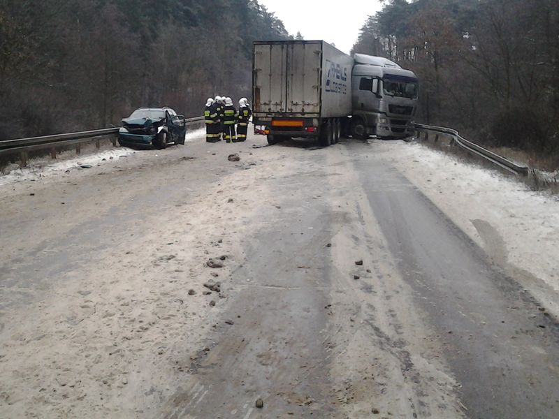 wypadek kobylnica_uzarzewo (7) - OSP Swarzędz