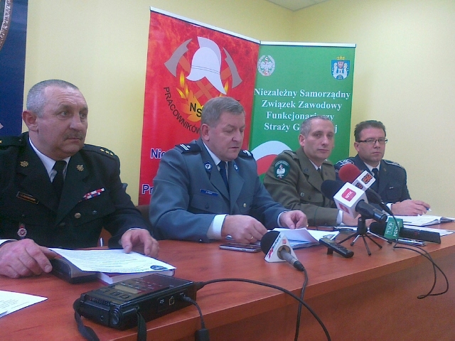 protest mundurowych konf - Jacek Kosiak