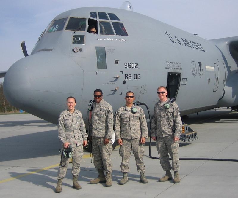 Herculesy US Air Force w Powidzu - Rafał Muniak