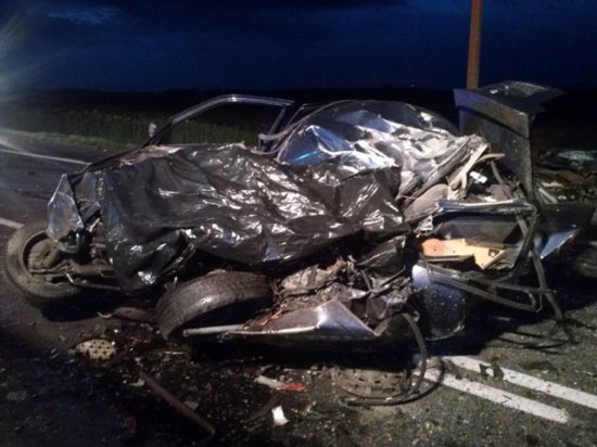 rozbity samochod w sekowie - KW PSP w Poznaniu