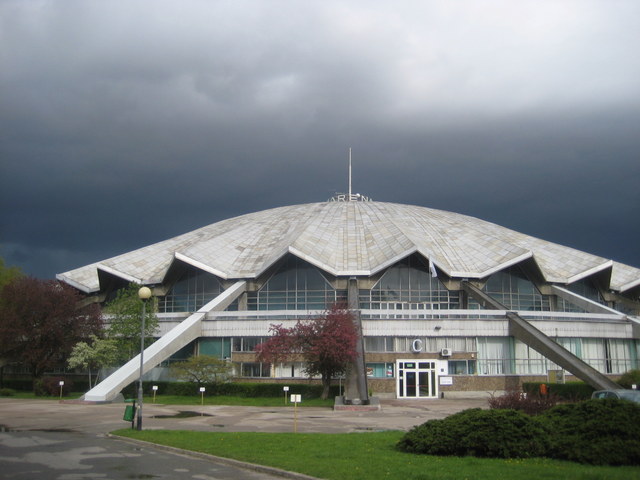 Arena - Jacek Butlewski