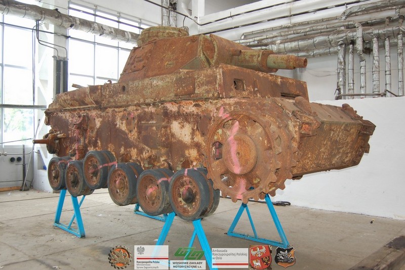 Panzer III - remont - Muzeum Broni Pancernej w Poznaniu