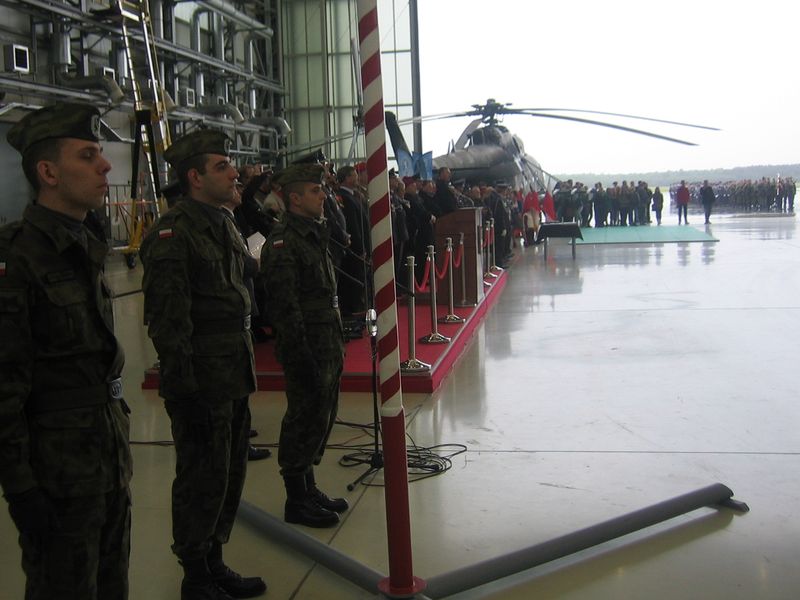 defilada w hangarze powidz (4) - Rafał Muniak