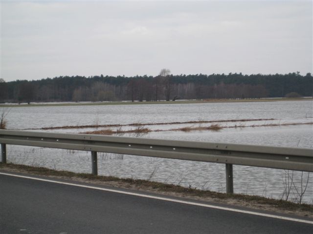 Zagrożenie powodziowe - Archiwum Radia Merkury