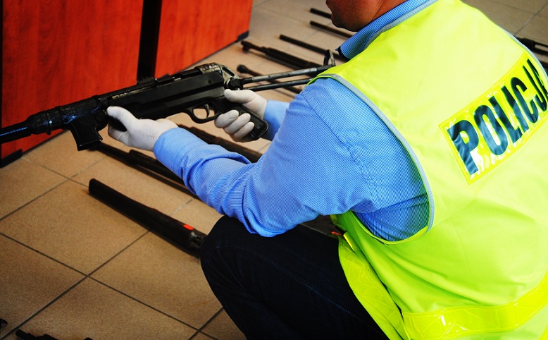 bron_i_amunicja_7 - Policja/Szamotuły