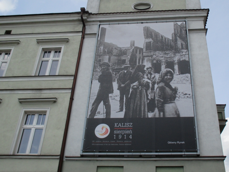 zniszczony kalisz w 1914 - Danuta Synkiewicz