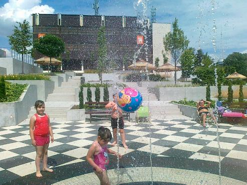 fontanna gorąco upały - Jacek Kosiak