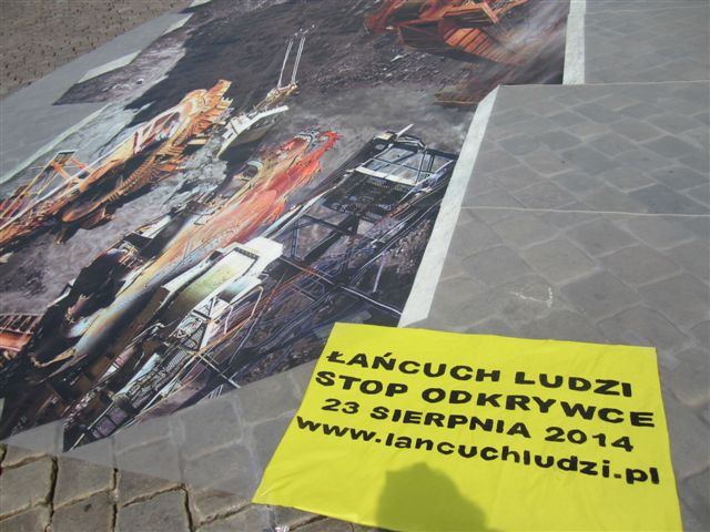 łańcuch ludzi  - Magdalena Konieczna