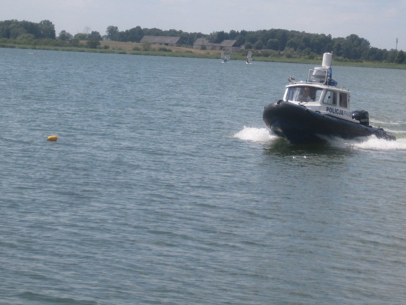 motorowka na jeziorze kierskim (8) - Jacek Butlewski