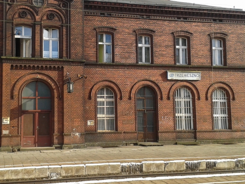 trzemeszno dworzec - Tomasz Sosnowski