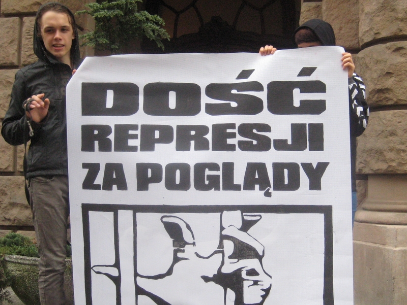 dosc represji za poglady - Jacek Butlewski