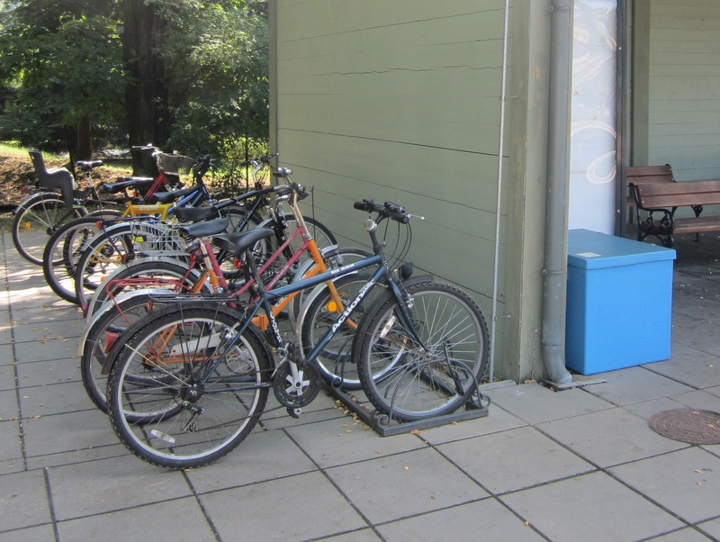 rowerowe stojaki puszczykowo - Anna Skoczek