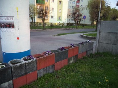 grodzisk kradzione kwiatkI - UM Grodzisk Wielkopolski