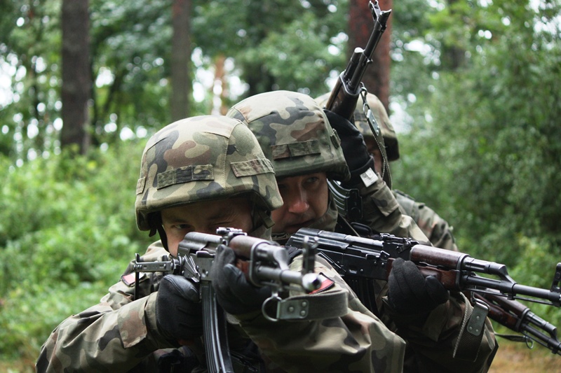 żołnierze las ćwiczenia - chorąży Marcin Szubert