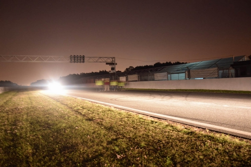 odblaski na torze poznan (3) - Automobilklub Wielkopolski