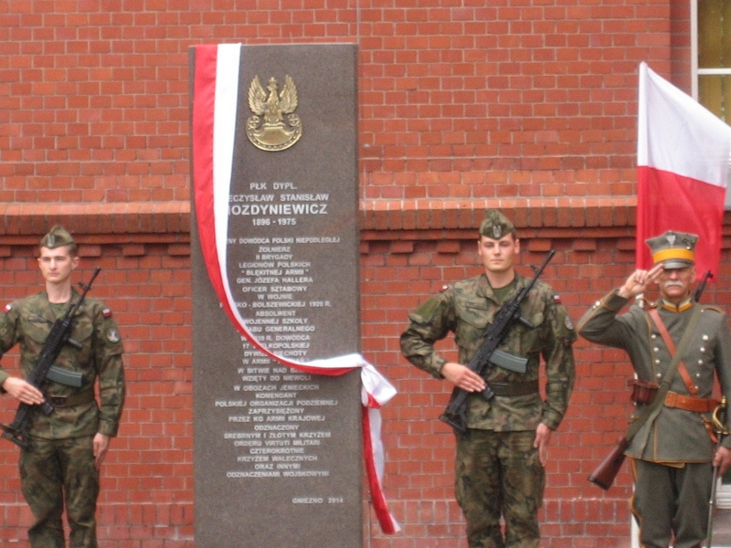 pomnik mozdyniewicza - Rafał Muniak