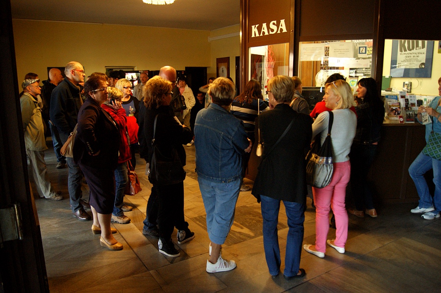 rck-pila-kolejka-po-bilety - Marcin Maziarz