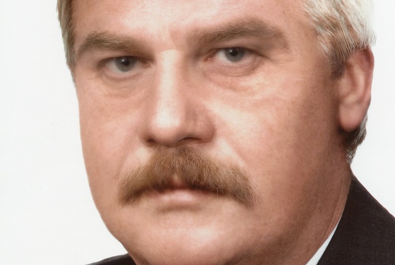 poszukiwany o dokonanie zabojstwa pawlik - Policja/Poznań