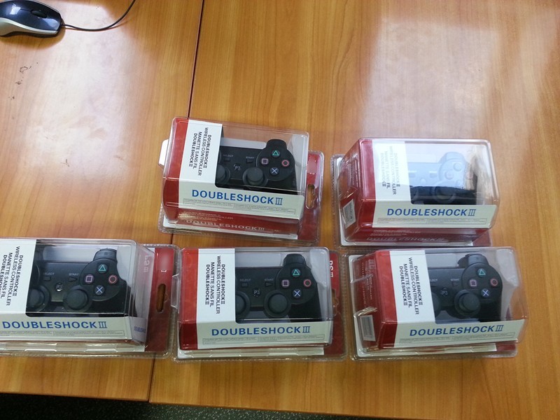 podrobione pady do gier - Policja/Poznań